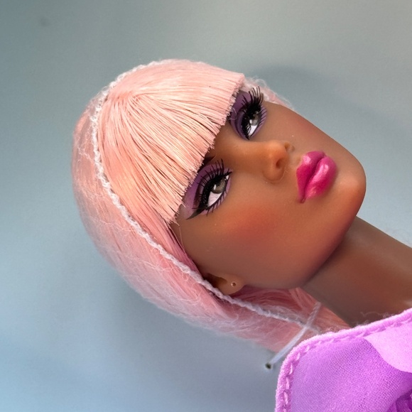 Hollis Hughes Three Of Heart Doll The Tulabelle True & Co Prismatica NRFB 88079 - Picture 3 of 4